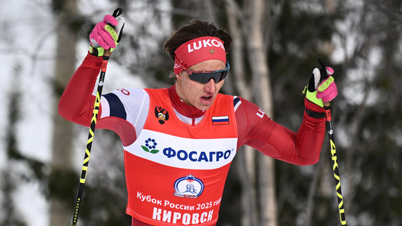 Ski : trois athlètes russes admis aux qualifications olympiques sous statut neutre