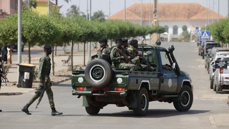 Coup d’État en Guinée-Bissau : la CEDEAO menace de «sanctions ciblées»