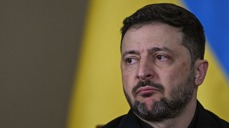 Zelensky refuse l’aide russe à l’énergie et à la reconstruction… mais réclame à nouveau de l’argent