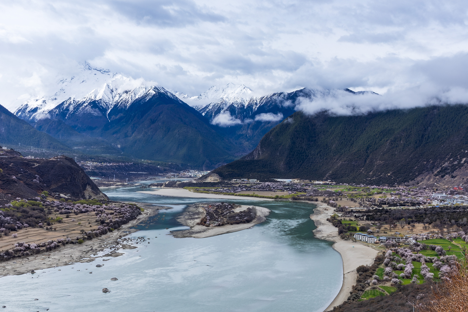 La Chine lancerait le plus vaste projet hydroélectrique jamais conçu