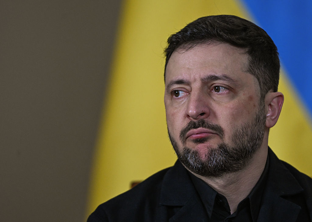 Zelensky refuse l’aide russe à l’énergie et à la reconstruction… mais réclame à nouveau de l’argent