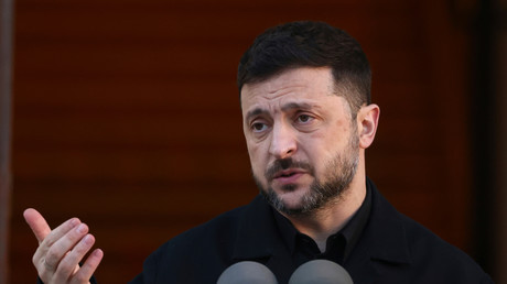 La guerre «suicidaire» de Kiev contre la langue russe est une erreur, selon The Spectator