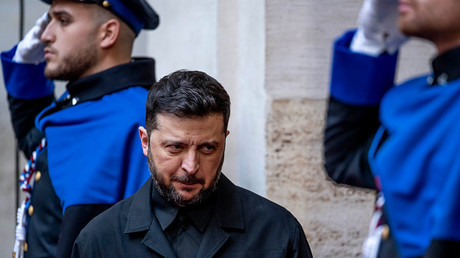 Zelensky considère les élections comme un prétexte à un cessez-le-feu, selon le conseiller de Poutine