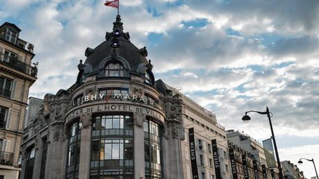 Face aux incertitudes sur l’avenir du BHV Marais, Anne Hidalgo propose un rachat par la Ville de Paris