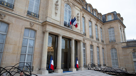 Après le Louvre, l'Élysée se fait dérober de la vaisselle classée comme patrimoine
