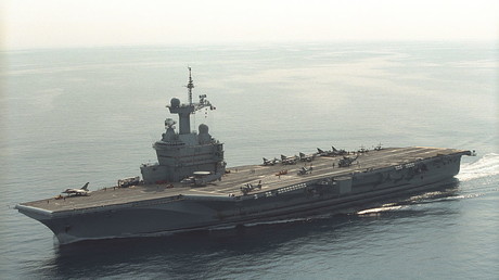 France : Emmanuel Macron annonce le lancement des travaux de développement et de construction d'un futur porte-avions