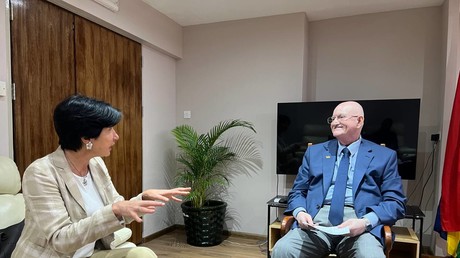 Russie–Maurice : vers la création d’un laboratoire conjoint sur les microplastiques