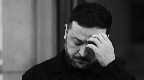 De la promesse anti-corruption à la crise politique : l'héritage du clan de Zelensky