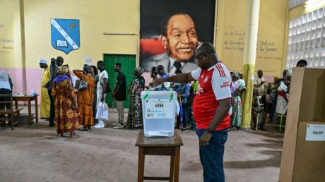 Législatives en Côte d’Ivoire : 1 143 candidats en lice pour les 255 sièges de l’Assemblée nationale ce 28 décembre