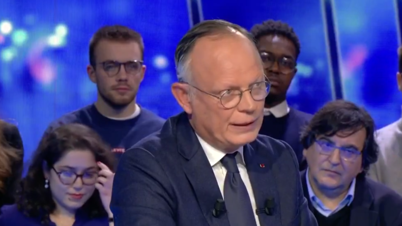 Édouard Philippe : «L’urgence pour la France est de redevenir prospère et puissante»