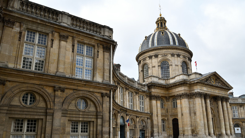 L’Académie française s’oppose au Conseil d’État sur l’écriture inclusive