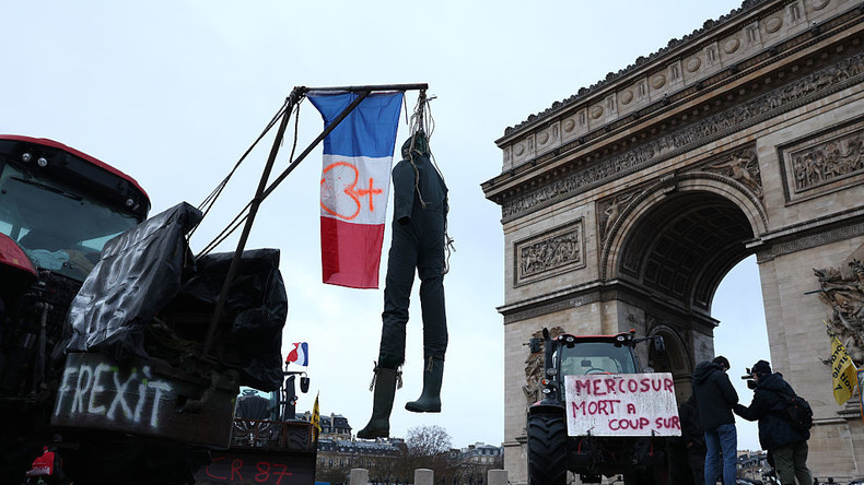 France : la colère des agriculteurs continue alors que Bruxelles évoque une possible application de l’accord avec le Mercosur avant sa ratification