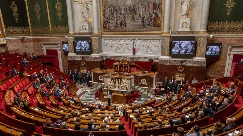 Budget 2026 : le Parlement piégé dans un interminable jour sans fin
