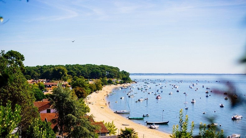 Cap Ferret : victoire pour les restaurateurs sur la rue de la Plage