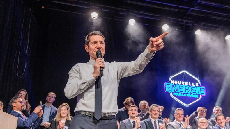 David Lisnard appelle à censurer le budget «socialiste»