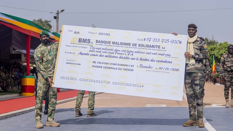 Le Mali annonce une enveloppe exceptionnelle de 17 milliards de francs CFA aux forces armées