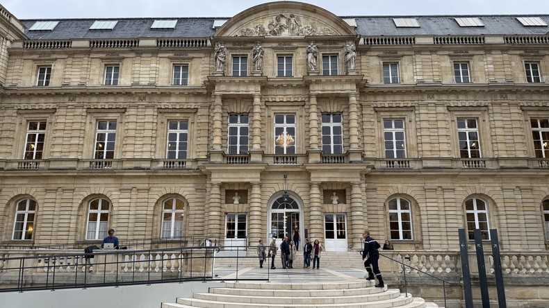 Le Sénat sonne l’alarme : la France en grande perte de vitesse en Afrique face à l’attractivité des partenariats russo-chinois