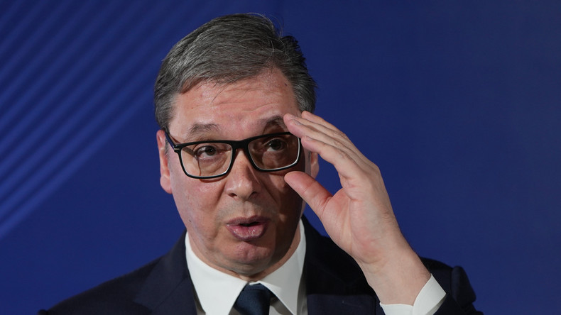 Vucic affirme qu’un dirigeant européen lui a proposé de fermer Sputnik et RT en échange d’un soutien à l’adhésion à l’UE