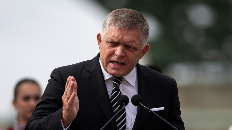 «Tous se casseront les jambes en courant vers la Russie pour y faire des affaires» : Robert Fico fustige l’embargo énergétique de l’UE