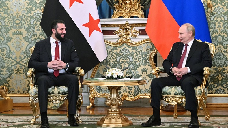 Le Kremlin annonce une rencontre entre Poutine et al-Charaa à Moscou