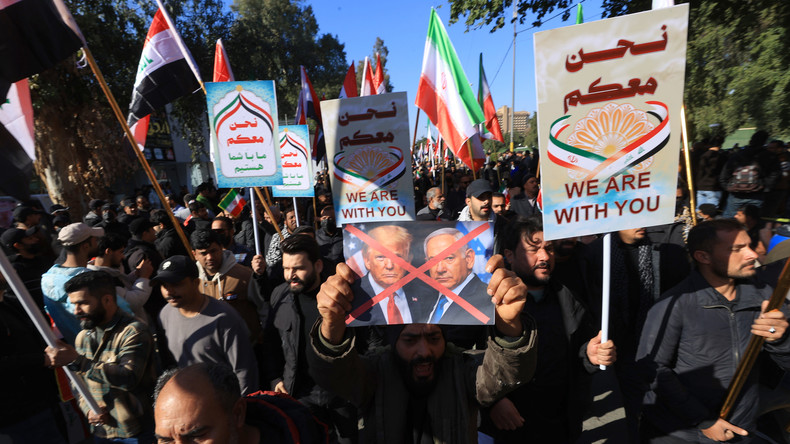 Bagdad : des centaines de manifestants dénoncent l’ingérence de Trump