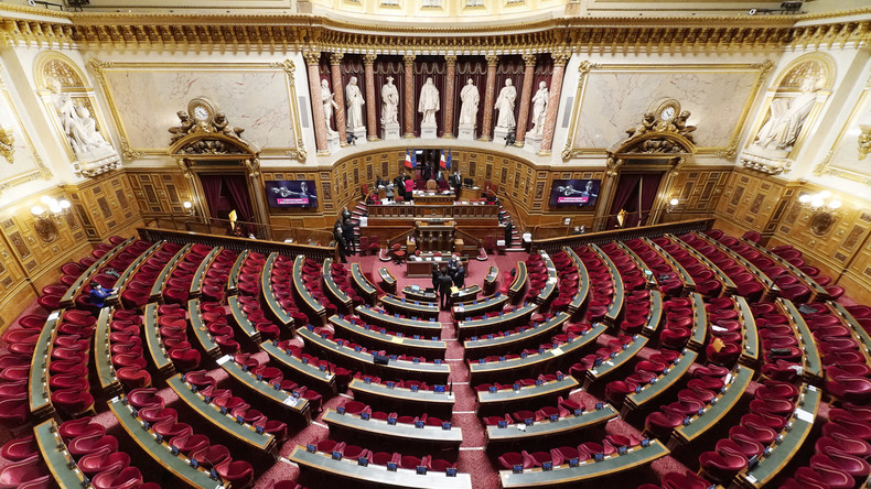 «Triple  fiasco» : le Sénat français rejette le projet de loi de finances, sans l'examiner