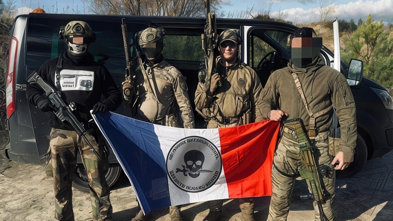 «Bataillon fasciste» français : une enquête de Streetpress dévoile l'existence d'une unité de volontaires néonazis en Ukraine