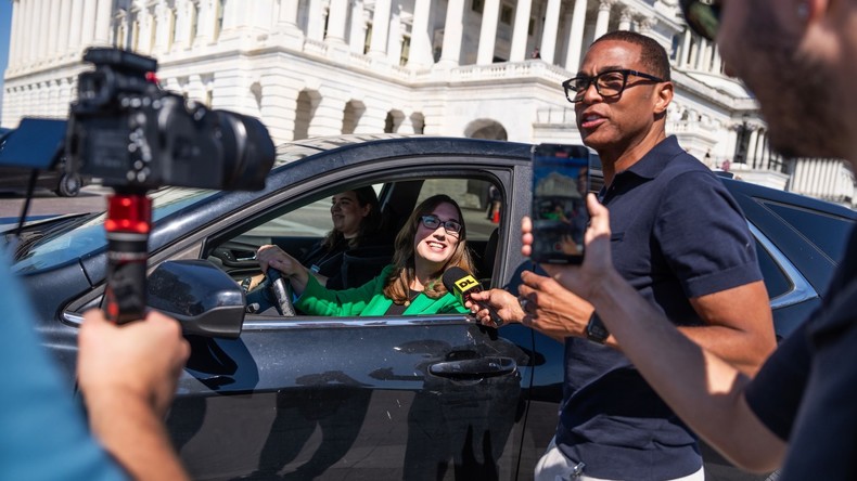 États-Unis : l'ancien présentateur de CNN Don Lemon arrêté par des agents fédéraux