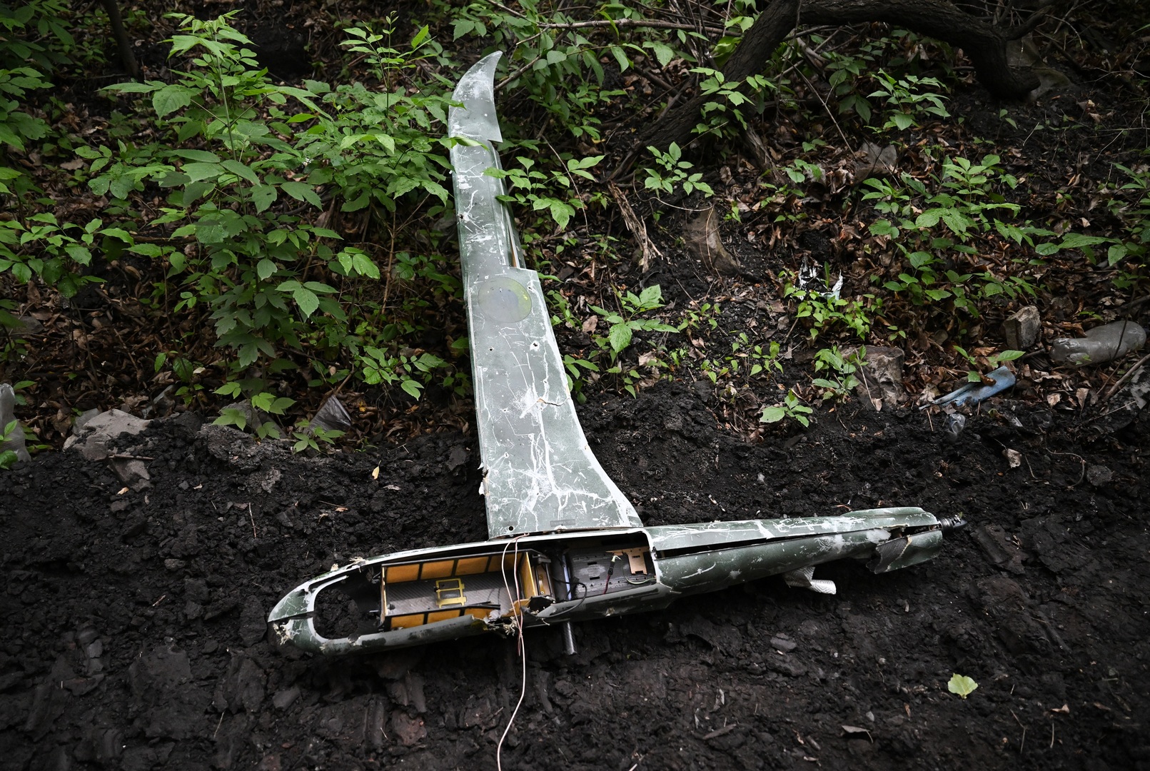 Drone ukrainien en région de Kherson : un enfant de cinq ans tué, trois membres de sa famille blessés