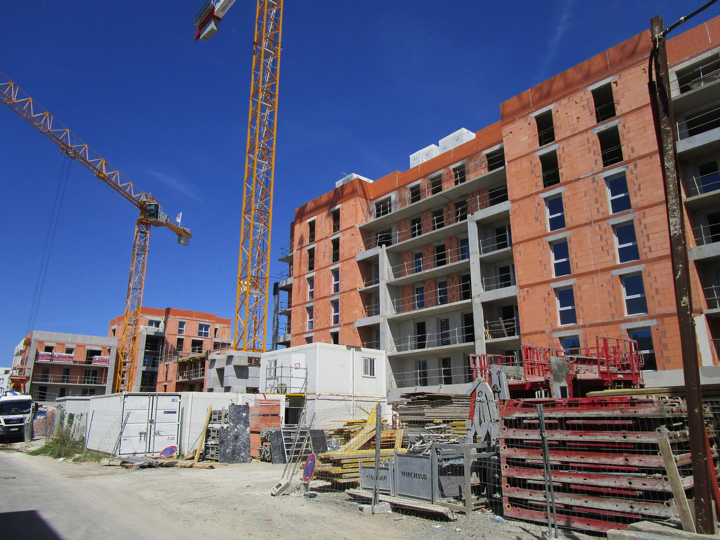 En France, les mises en chantier chutent de 22 % par rapport à la moyenne des cinq dernières années