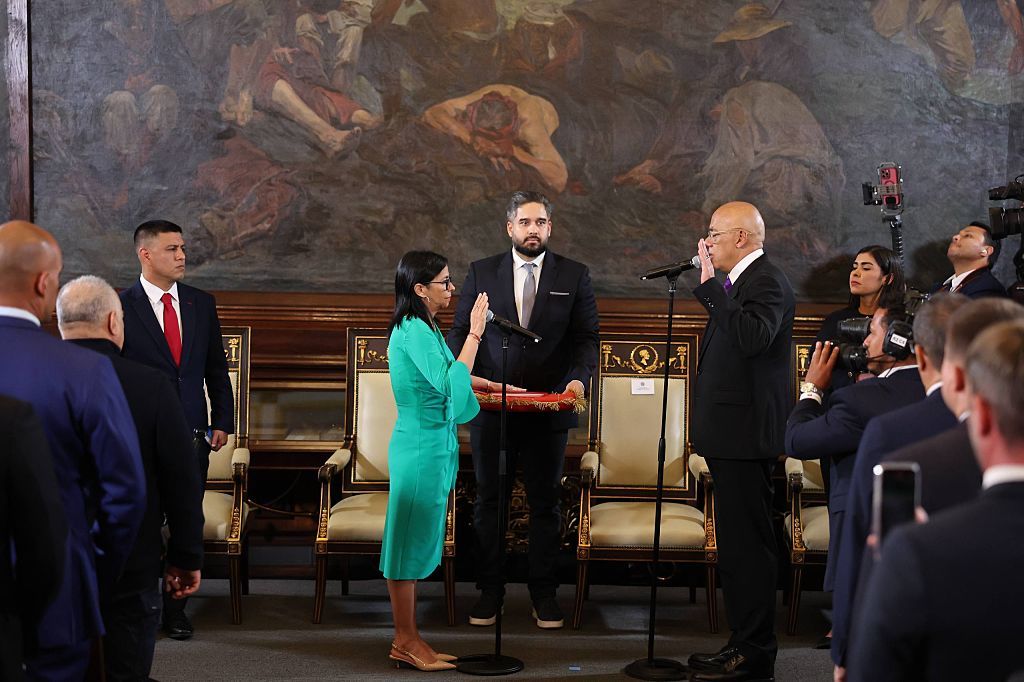 Venezuela : Moscou réaffirme son soutien à Delcy Rodríguez et au principe de non-ingérence