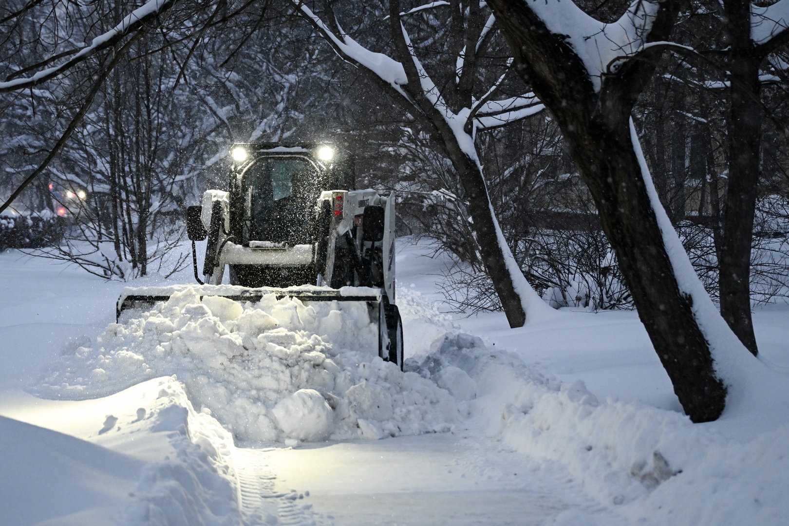 Moscou ensevelie sous la neige : la Russie mobilisée face au cyclone «Francis»