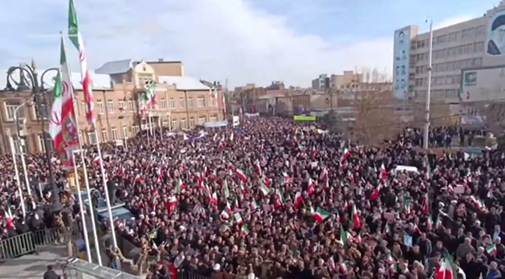 Iran : des manifestations progouvernementales sont en cours pour s'opposer à la campagne de déstabilisation orchestrée par l'étranger