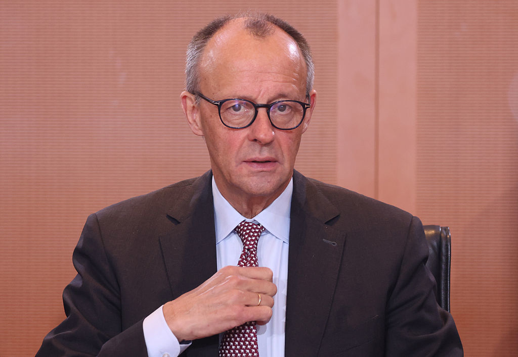 Merz lie l’avenir de l’UE au rétablissement de relations stables avec Moscou