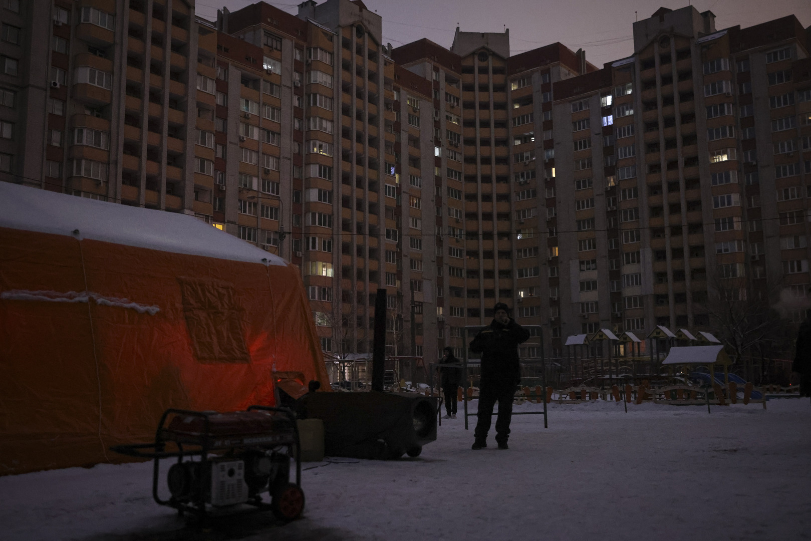 Le maire de Kiev exhorte les habitants à fuir la ville face au chaos énergétique