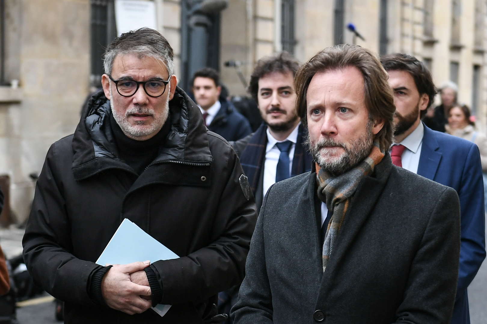 «Les socialistes ont vendu leur âme au diable» : réactions, en France, à l’annonce d’un recours au 49.3 sur le budget