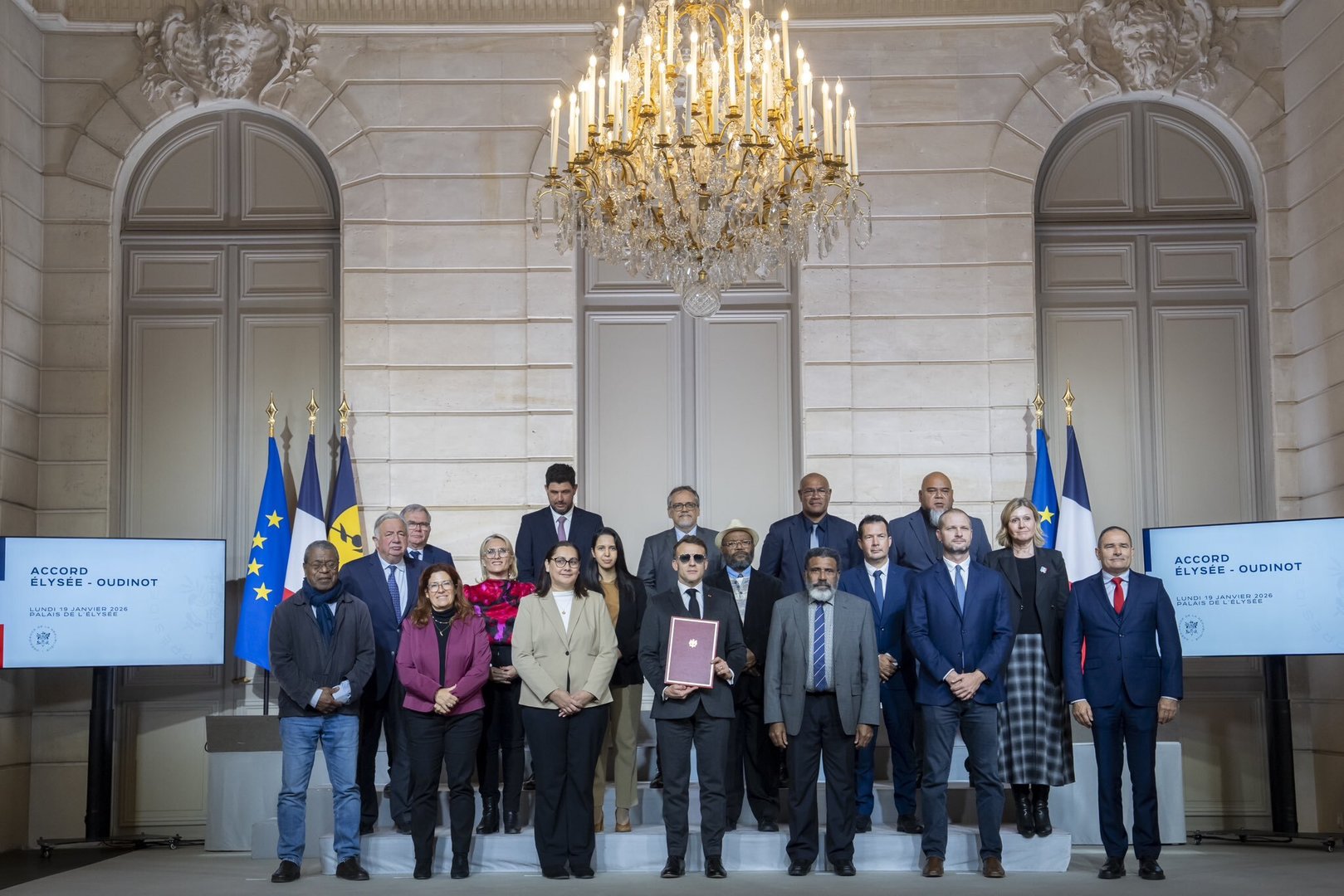 Nouvelle-Calédonie : l’accord Élysée-Oudinot acte le statu quo, conclu sans les indépendantistes