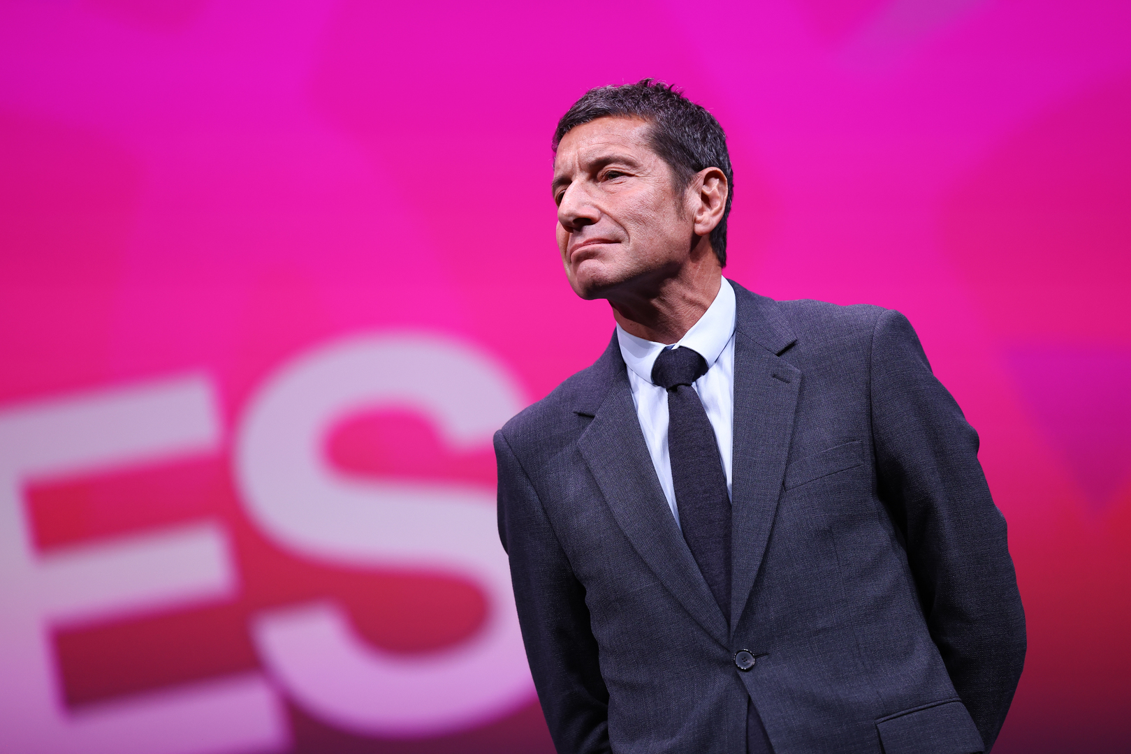 Présidentielle 2027 : le Républicain David Lisnard annonce sa candidature, avec ou sans primaires à droite