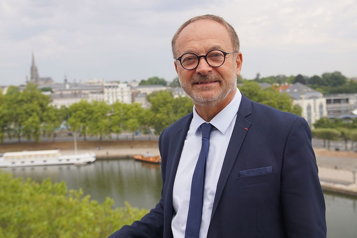 Joël Guerriau : le procès d’un sénateur français accusé de soumission chimique