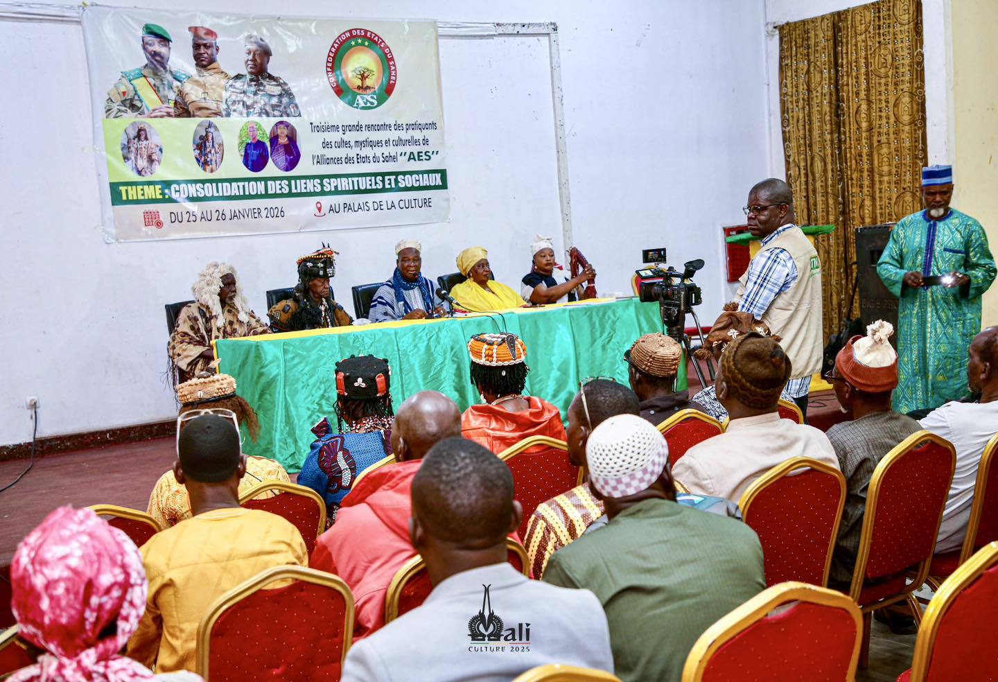 AES : les traditions mystiques du Sahel mises à l’honneur à Bamako