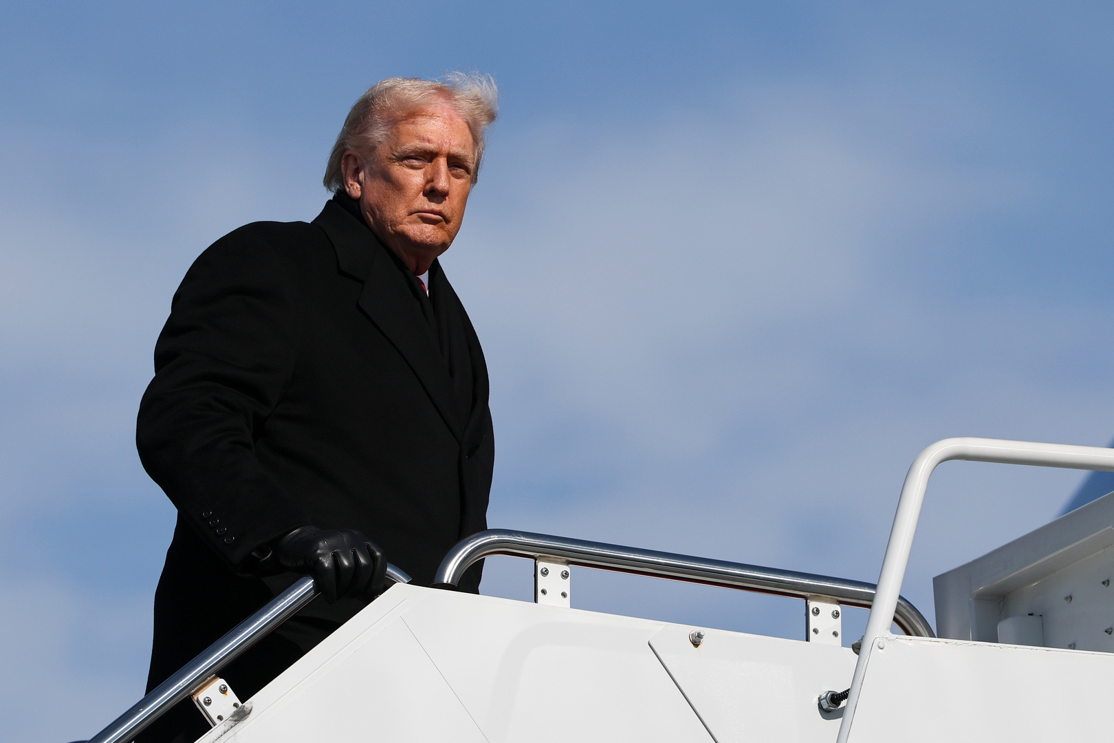 Trump ordonne la réouverture de l’espace aérien vénézuélien aux vols commerciaux