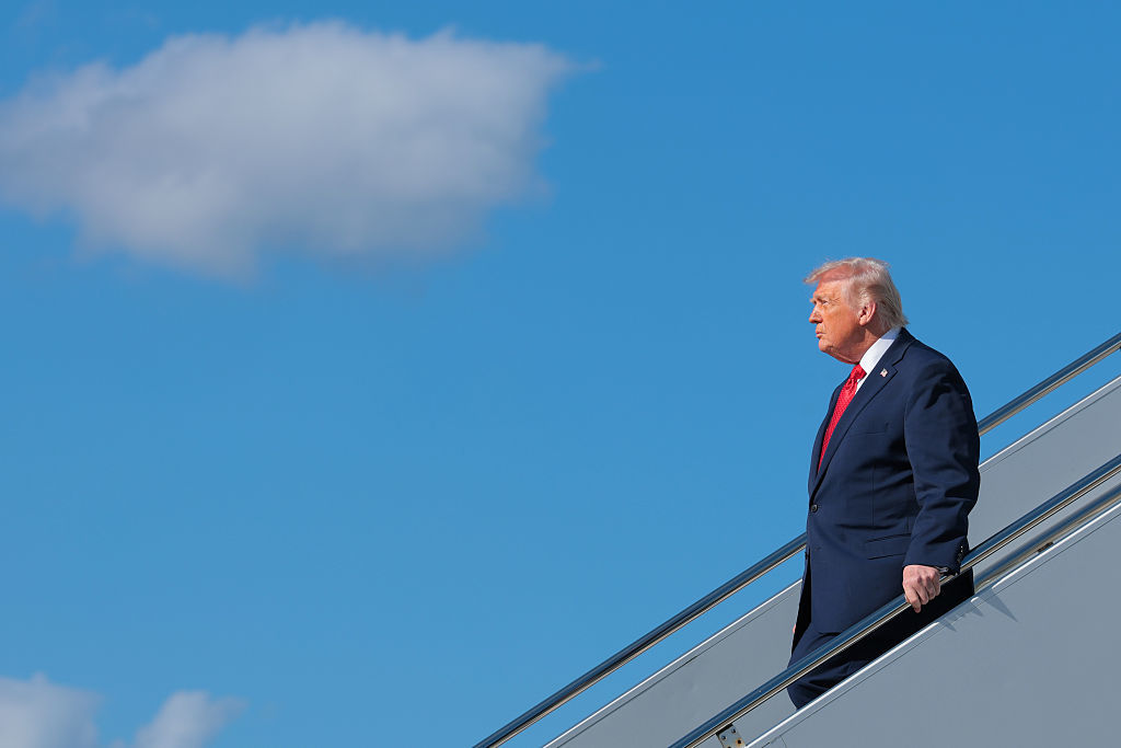 Affaire Epstein : le ministère américain de la Justice dénonce des allégations «non étayées» visant Trump
