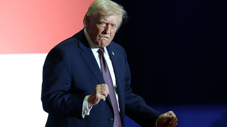 Passe-temps présidentiel : «Ma femme déteste quand je danse. Elle trouve ça indigne d'un président», a déclaré Trump