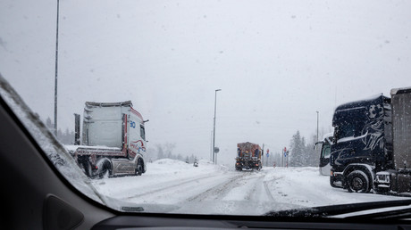 Un hiver exceptionnellement rigoureux a «mis à genoux» l’Europe occidentale, selon Szijjártó