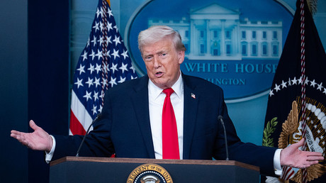 Trump annonce un «accès total et illimité» de l’armée américaine au Groenland, sans débourser un seul dollar