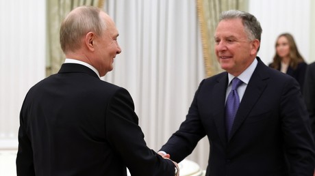 Négociations à Moscou : Witkoff et Poutine avancent vers un règlement en Ukraine