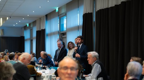 Gabriel Attal : l’héritage contrarié d’un macroniste