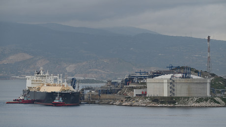 La rupture de l’UE avec le gaz russe n’a fait qu’ouvrir la voie à une soumission énergétique aux États-Unis, selon Il Foglio