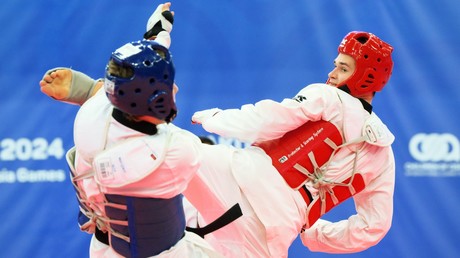 Taekwondo : les Russes autorisés à participer aux compétitions avec leur drapeau et leur hymne