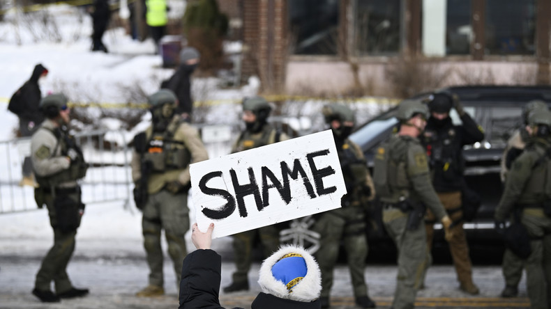 Un garçon de 5 ans détenu par l’ICE est de retour au Minnesota